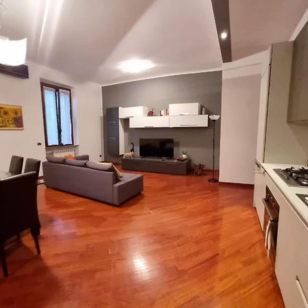 La Casa Di Cris - Milano, Appartamento Zona Sempione Zewnętrze zdjęcie